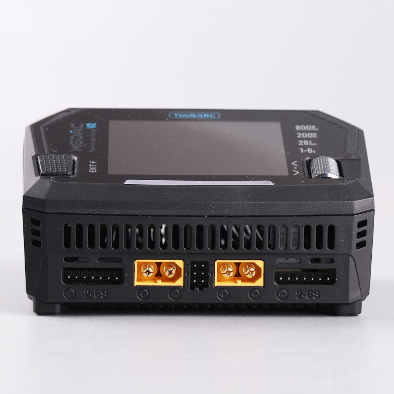 Caricabatterie Intelligente Du - Toolkitrc M6Dac Smart Charger recensione e prezzo